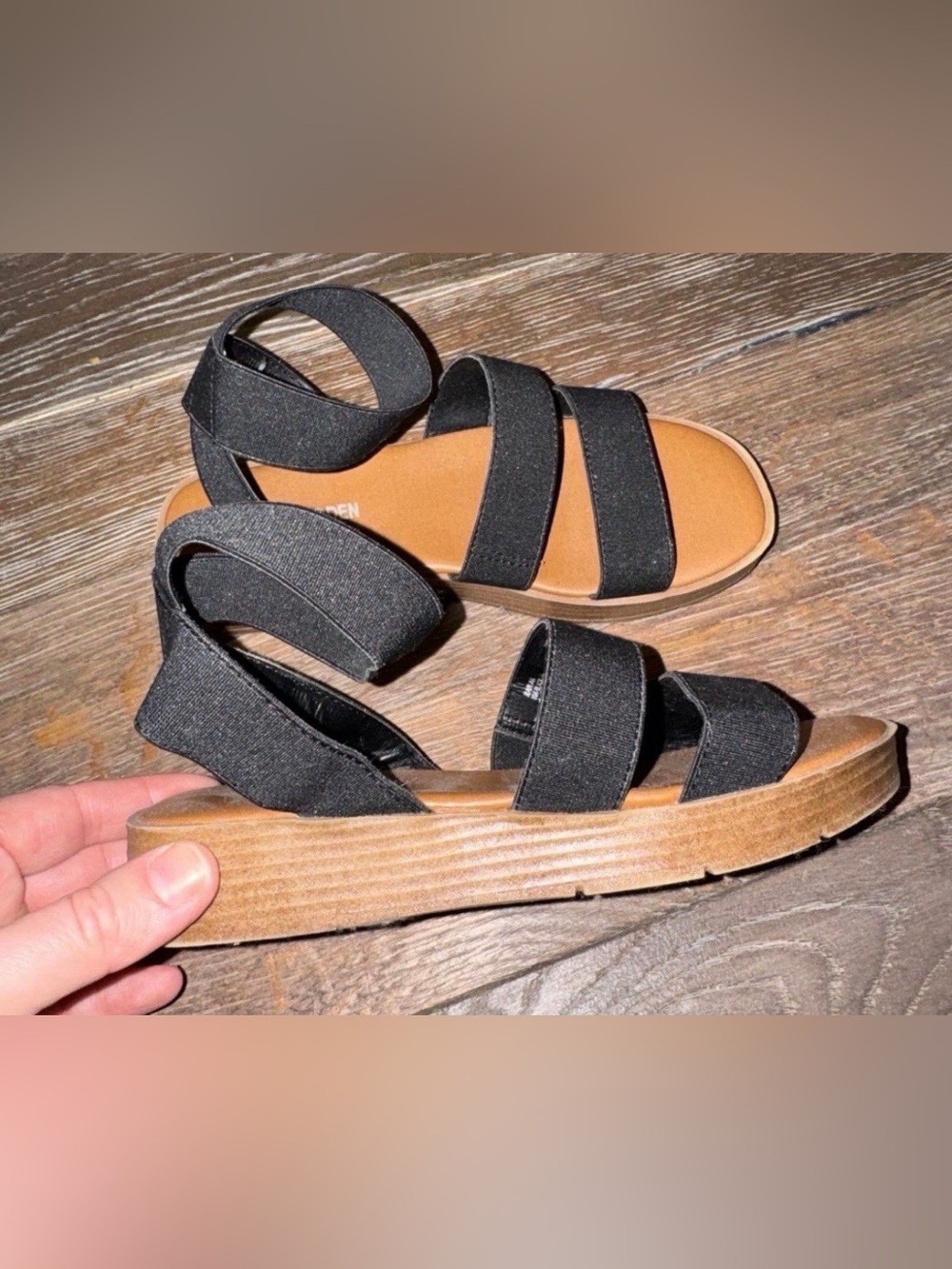 Little Girls Steve Madden Black Strappy Elastic Platform Sandals Size 1
